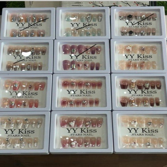 YY Kiss Luxury Artisan Press-On Nail Set – Handcrafted 3D Salon-Finish Reusable Manicure Kit